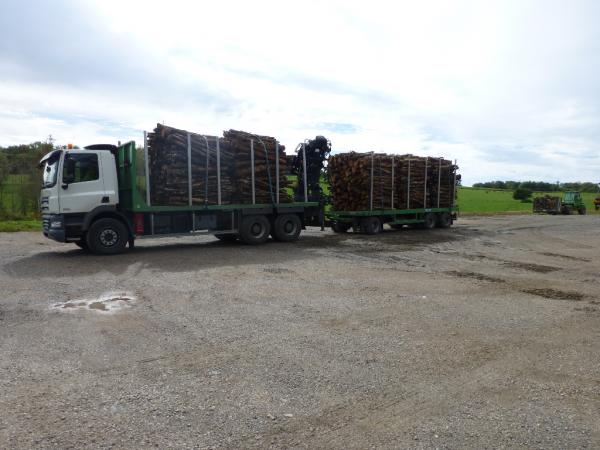 Transport de bois de broyage